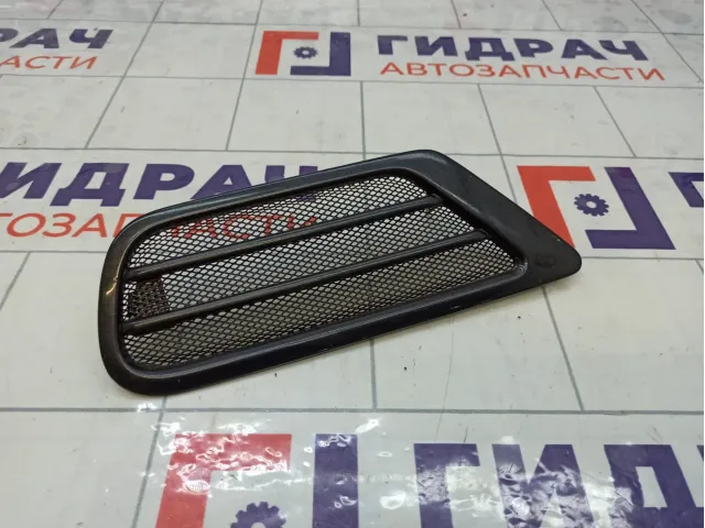 Решетка вентиляционная правая Toyota Land Cruiser 6290560050