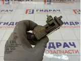 Моторчик заслонки отопителя (печки) Toyota Land Cruiser 0637006361