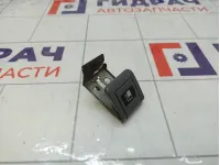 Ручка открывания лючка бензобака Toyota Land Cruiser 7705130060