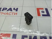 Кнопка обогрева сидений левая Toyota Land Cruiser 8475160100