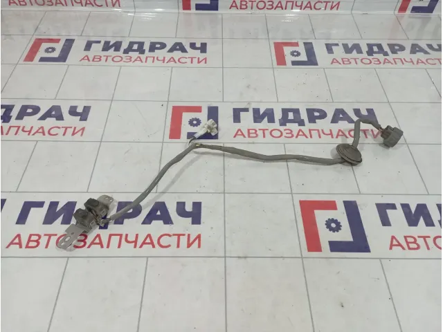 Кнопка открывания багажника Toyota Land Cruiser Prado (J150) 84905-60010