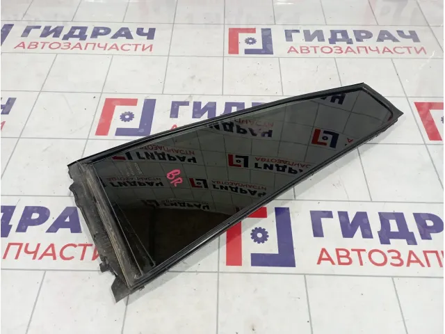 Стекло двери задней правой (форточка) Toyota Land Cruiser Prado (J150) 68123-60340