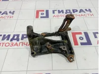 Кронштейн генератора Toyota Land Cruiser Prado (J150) 12501-11012