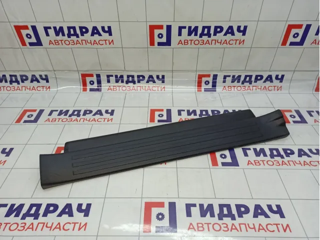 Накладка порога внутренняя передняя правая Toyota Land Cruiser Prado (J150) 67910-60044-C0