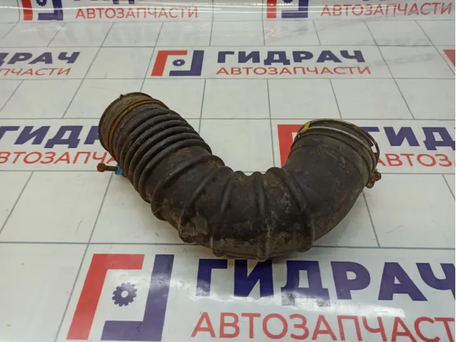 Патрубок воздушного фильтра Toyota Land Cruiser Prado (J150) 17881-11600