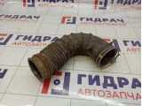 Патрубок воздушного фильтра Toyota Land Cruiser Prado (J150) 17881-11600