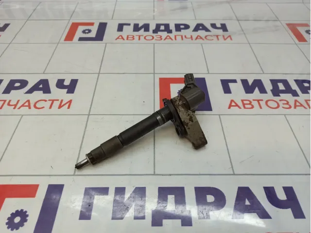 Форсунка дизельная электрическая Toyota Land Cruiser Prado (J150) 23670-19015