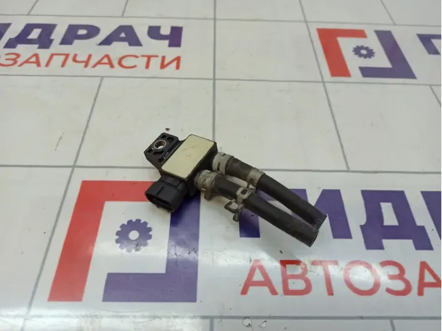 Клапан вакуумный Toyota Land Cruiser Prado (J150) 89481-71010