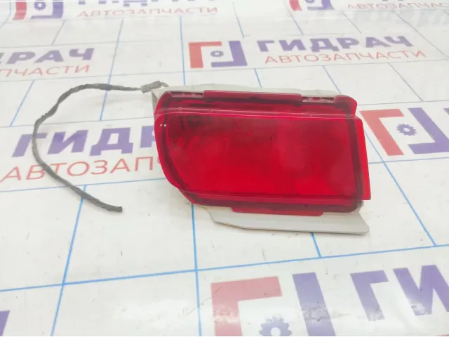 Фонарь задний в бампер правый Toyota Land Cruiser Prado (J150) 81580-60250