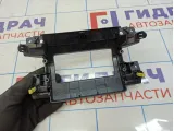 Накладка декоративная на блок управления климатической установкой Toyota Land Cruiser Prado (J150) 58944-60050