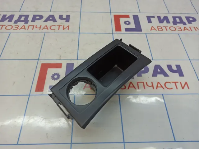 Накладка центральной консоли Toyota Land Cruiser Prado (J150) 58831-60130