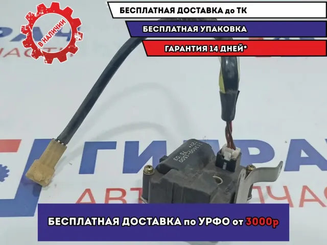 Сервопривод заслонок печки Toyota Land Cruiser Prado (90) 87106-35050.