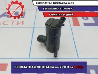 Насос омывателя Toyota Land Cruiser Prado (90) 85330-60130.