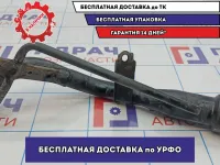 Горловина топливного бака Toyota Land Cruiser Prado (90) 77201-60480.