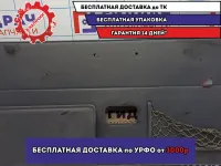 Обшивка двери багажника Toyota Land Cruiser Prado (90) 64780-60140-B0. Дефект.