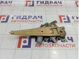 Стеклоподъемник электрический задний левый Toyota Land Cruiser Prado (J120) 6980435080