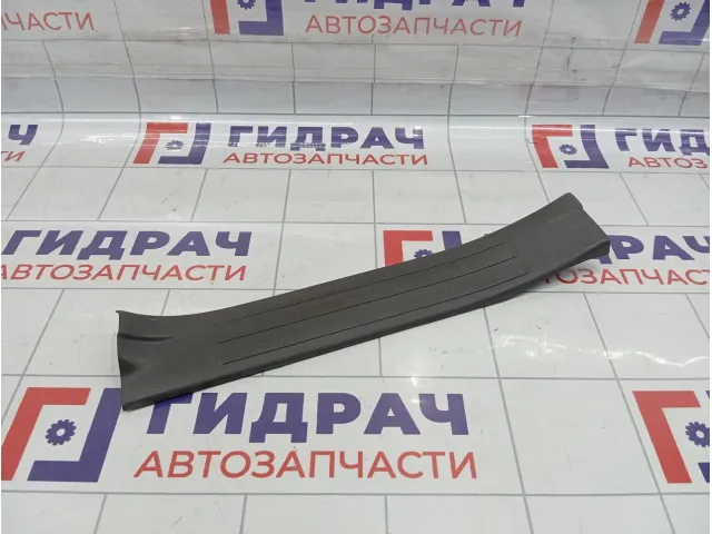 Накладка порога внутренняя задняя правая Toyota Land Cruiser Prado (J120) 6791760080B1