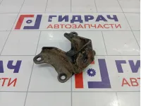 Кронштейн двигателя правый Toyota Land Cruiser Prado (J120) 1231131020