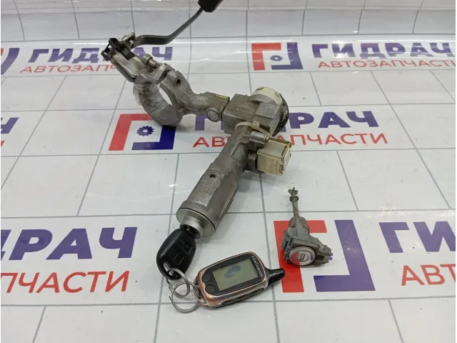 Замок зажигания Toyota Land Cruiser Prado (J120) 4528060560