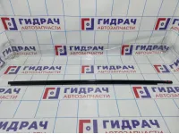 Накладка стекла переднего правого Toyota Land Cruiser Prado (J150) 75711-60071