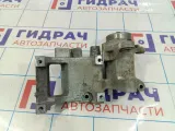 Кронштейн кондиционера Toyota Land Cruiser Prado (J150) 16620-30010