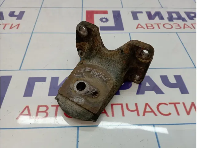 Кронштейн двигателя Toyota Land Cruiser Prado (J150) 12311-30061