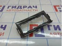 Накладка декоративная на центральную консоль Toyota Land Cruiser Prado (J150) 58831-60110
