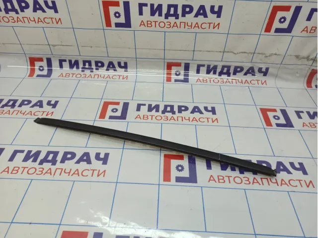 Молдинг лобового стекла левый Toyota Land Cruiser Prado (J150) 75536-60010