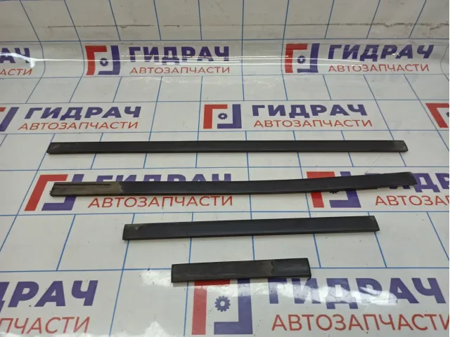 Молдинг крыши левый Toyota Land Cruiser Prado (J150) 75557-60050