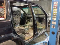 Порог со стойкой правый Toyota Land Cruiser Prado (J120) 61311-60130