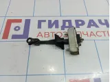 Ограничитель двери передний Toyota Land Cruiser Prado (J120) 68610-60100