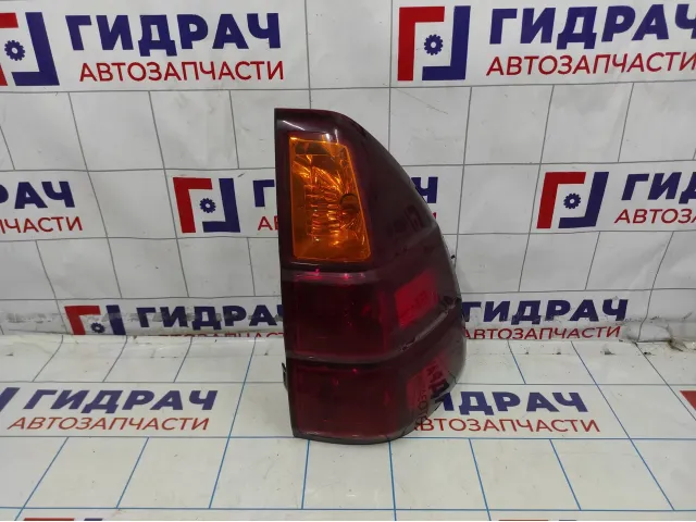 Фонарь задний правый Toyota Land Cruiser Prado (J120) 81551-60700