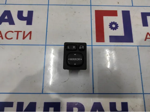Переключатель регулировки зеркала Toyota Land Cruiser Prado (J120) 84870-28020