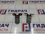 Петли двери передней левой Toyota Land Cruiser Prado (J120) 68720-35030