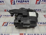 Корпус воздушного фильтра Toyota Land Cruiser Prado (J120) 17700-30150