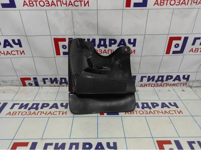 Брызговик передний левый Toyota Land Cruiser Prado (J120) 76604-60110-F0
