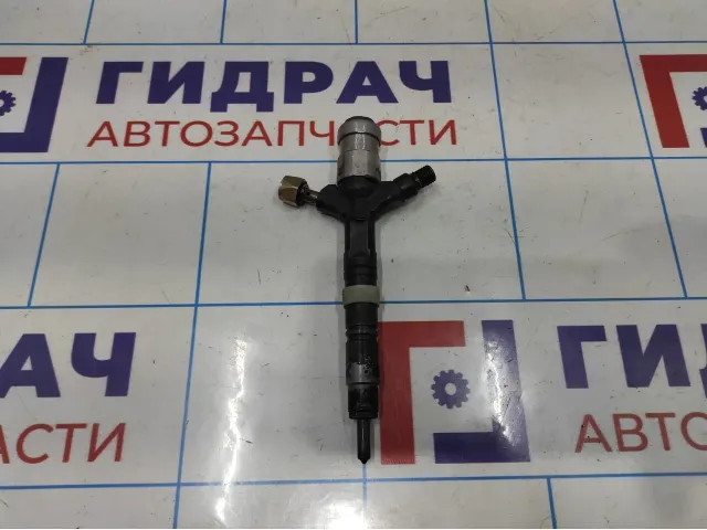 Форсунка дизельная электрическая Toyota Land Cruiser Prado (J120) 23670-39025