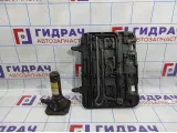 Ящик для инструментов Toyota Land Cruiser Prado (J120) 09120-60200