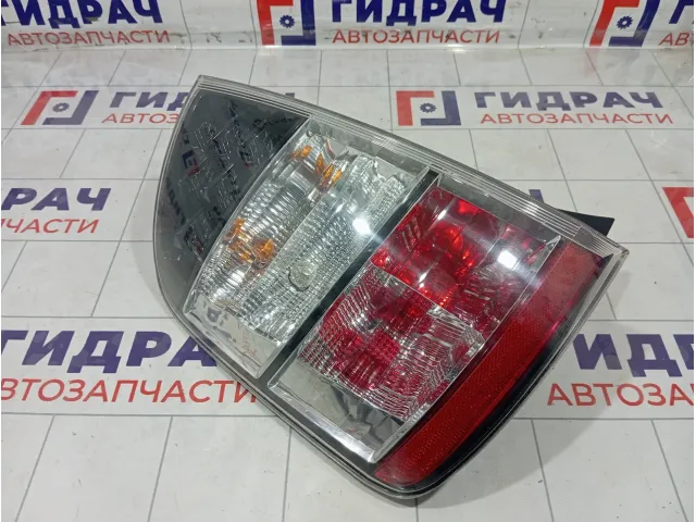 Фонарь задний левый Toyota Prius 8156147091
