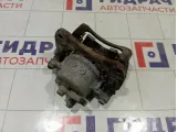 Суппорт тормозной передний левый Toyota Prius 4775047050