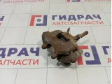 Суппорт тормозной задний правый Toyota Prius 4773021030
