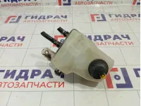 Бачок главного тормозного цилиндра Toyota Prius 4722047030