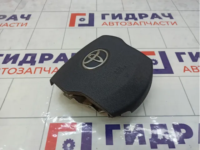 Подушка безопасности в рулевое колесо Toyota Prius 4513047080C0