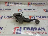 Рычаг, педаль стояночного тормоза Toyota Prius 4620047060