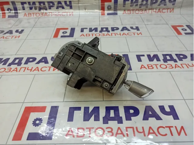 Рычаг, педаль стояночного тормоза Toyota Prius 3356047022