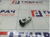 Клапан кондиционера Toyota Prius 8851521040