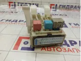 Блок предохранителей Toyota Prius 8273047290