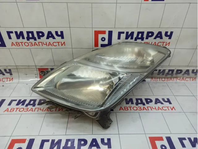Фара левая Toyota Prius 8117047181