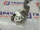 Ремень безопасности с пиропатроном передний правый Toyota Prius 7321047081B0