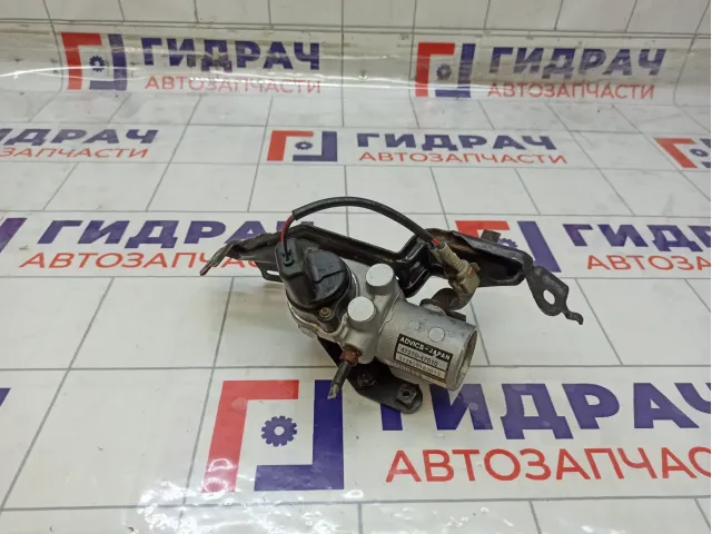 Распределитель тормозной Toyota Prius 4727047010